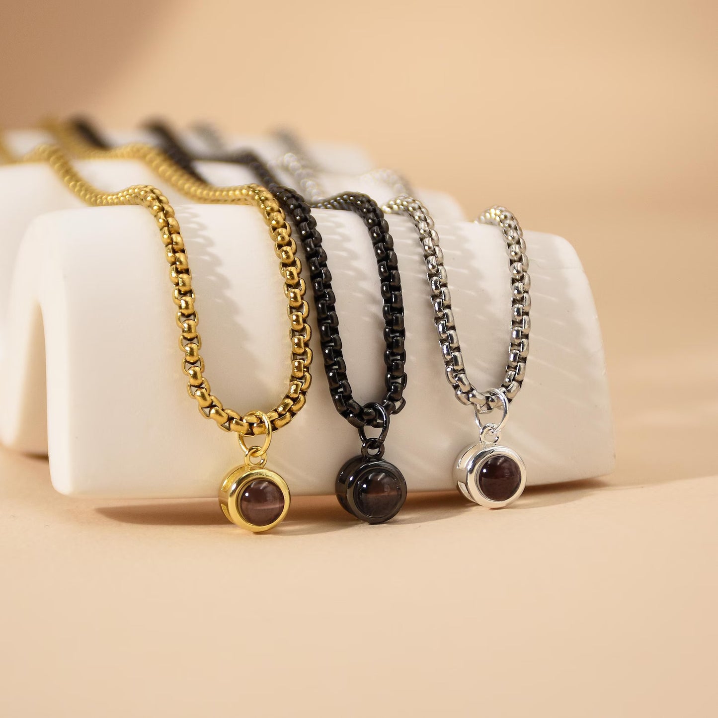 Projection Photo Pendant