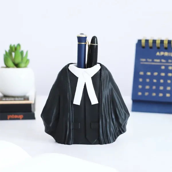 Advocate Pen Stand