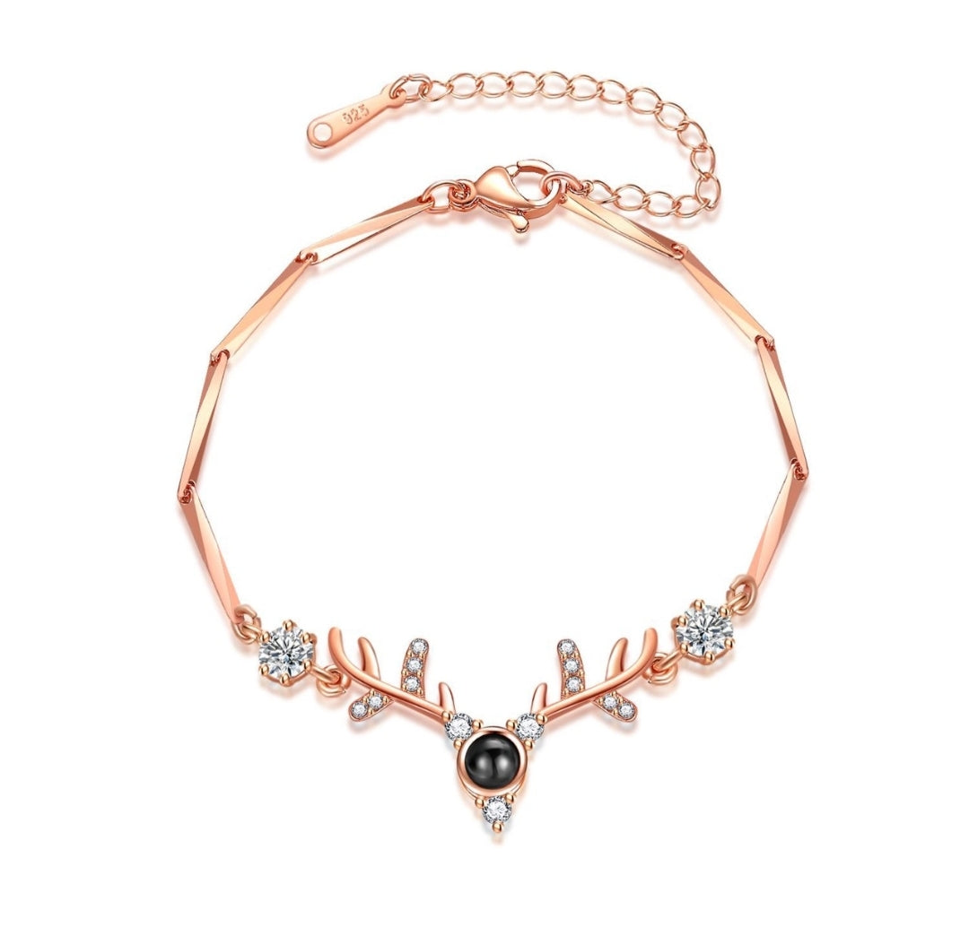 Bracelet with Photo Projection